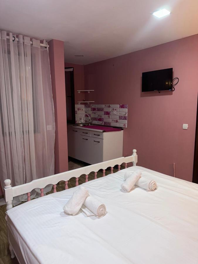 Positive Hotel Borjomi ภายนอก รูปภาพ