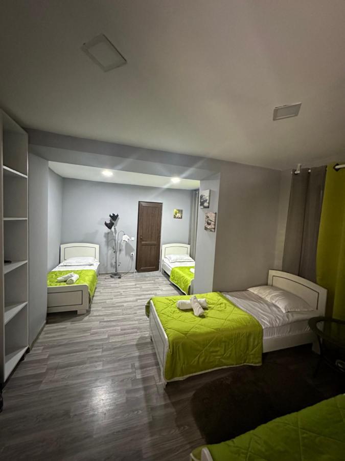 Positive Hotel Borjomi ภายนอก รูปภาพ